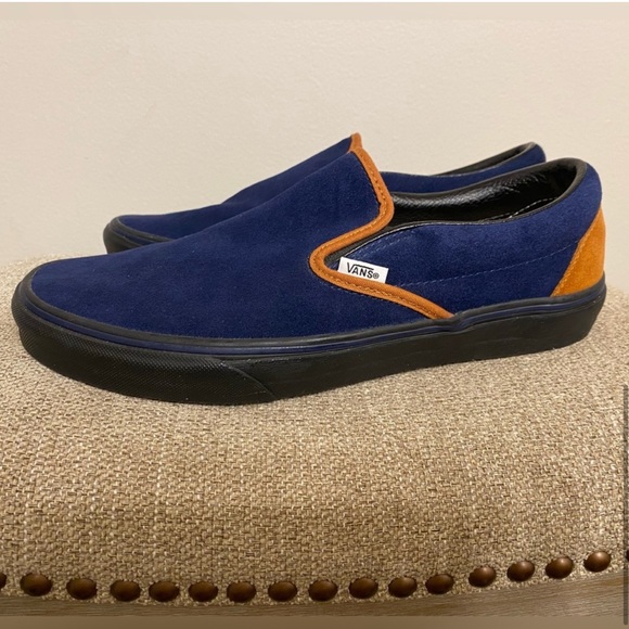 RARE Vans in Blue Suede - Picture 4 of 11